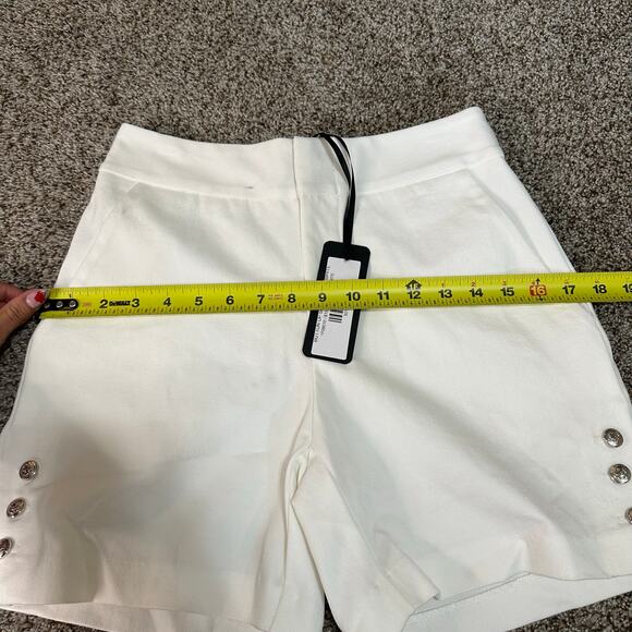 FIFTEEN TWENTY Women's Button Up Short Size 2 In Off White - Picture 12 of 15